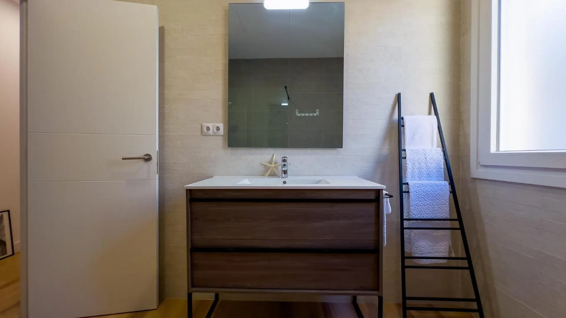 شقة Somos Genius! Exclusivo Apartamento En Tarragona Centro إسبانيا