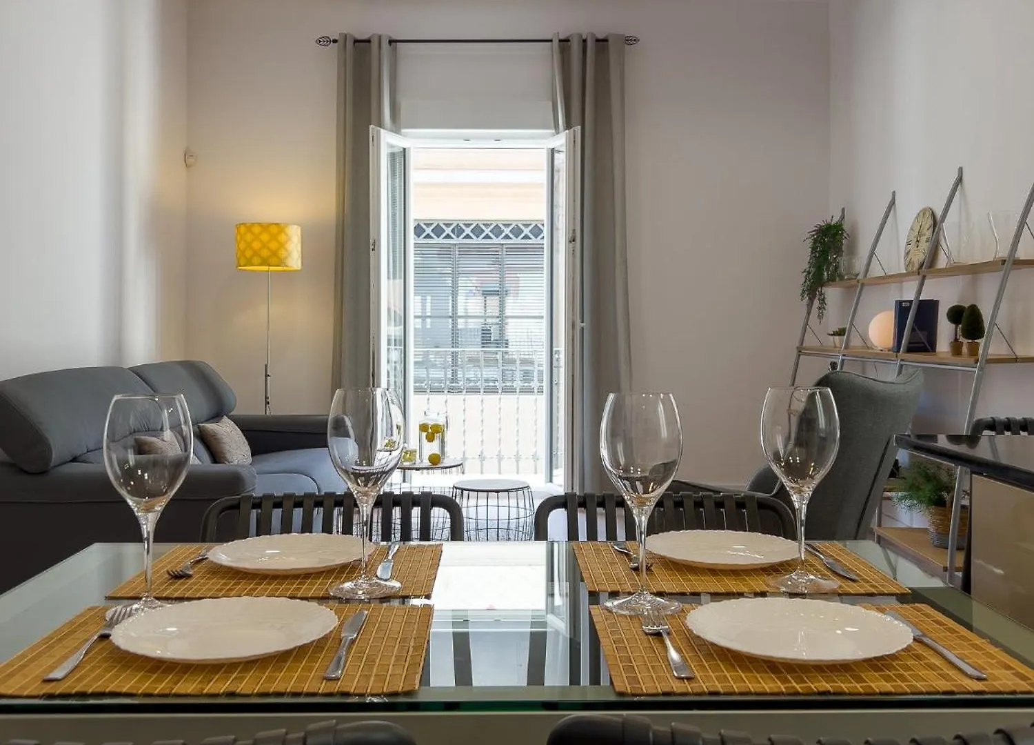 Somos Genius! Exclusivo Apartamento En Tarragona Centro