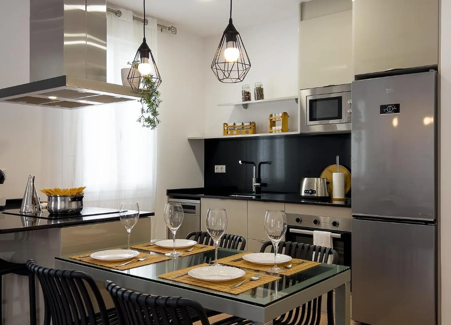 Somos Genius! Exclusivo Apartamento En Tarragona Centro
